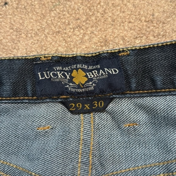 Lucky brand 121 heritage slim size 29x30 - Picture 3 of 6